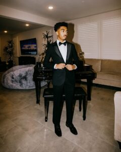 Actor Miles Brown HD Instagram Photos and Wallpapers May 2023