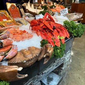Miles Luna Instagram - I think Borough Market is my favorite place in all of London. I wanna live in the rafters above it like the Phantom of the Market. Or, like, a lil rat guy. 

Bonus pic cuz idk