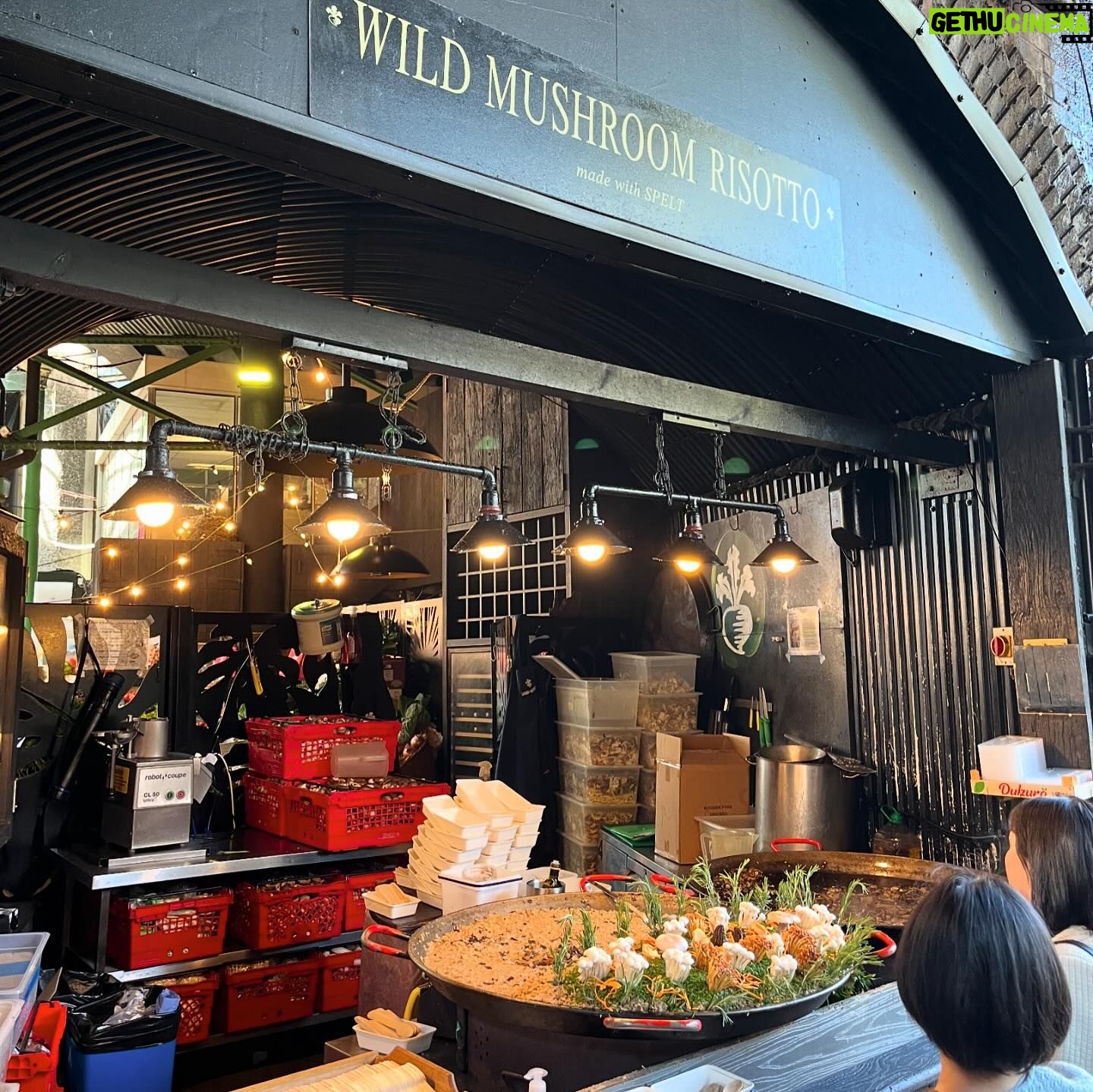 Miles Luna - 0.9K Likes - I think Borough Market is my favorite place in all of London. I wanna live in the rafters above it like the Phantom of the Market. Or, like, a lil rat guy.
Bonus pic cuz idk