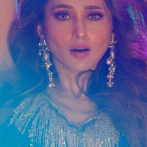 Actress Mimi Chakraborty HD Instagram Photos and Wallpapers July 2024