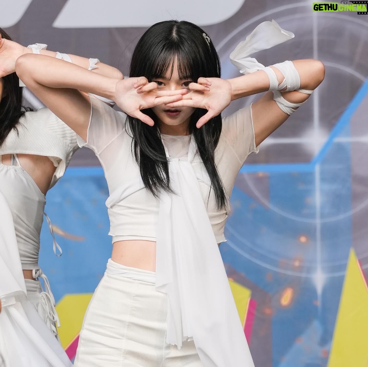 Mimi Shao - 1.7K Likes - -
𝐇𝐞𝐫𝐨𝟒𝐖𝐡𝐨 𝐊-𝐂𝐈𝐑𝐂𝐋𝐄 𝐏𝐄𝐀𝐂𝐇𝐔 初賽 𝐩𝐚𝐫𝐭𝟏
感謝PEACHU找我一起參與這次比賽
跟喜歡的人們一起比賽原來是這種熱血的感覺
公佈成績聽到PEACHU的名字感動得快哭出來了
好寶貴的經驗
🤍🍑
📷 @lynn_goahead