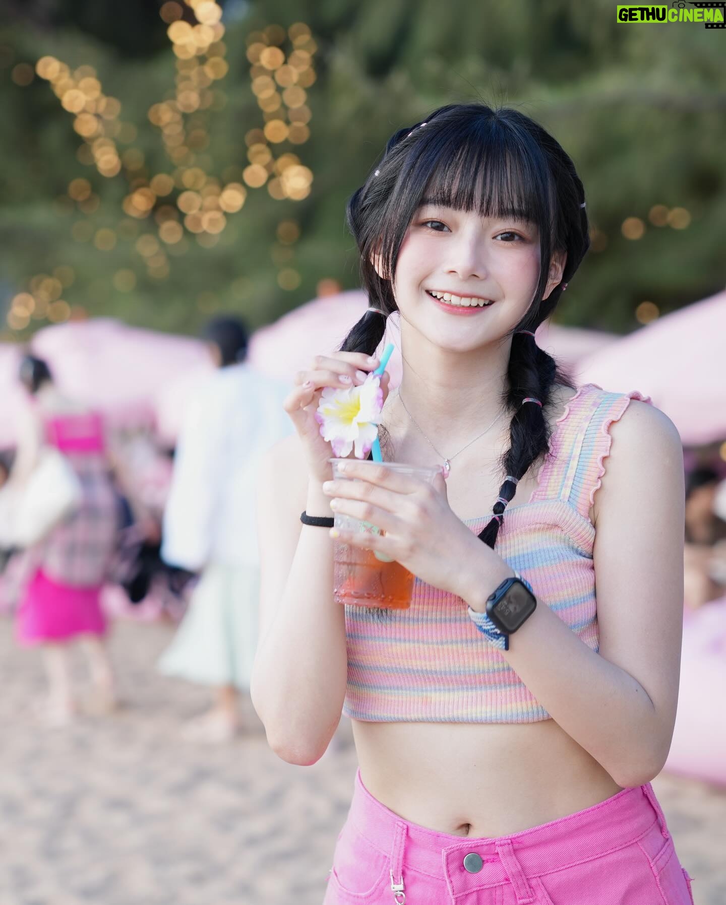 Mimi Shao - 1.8K Likes - -
在馬來西亞發泰國的照片🏖️