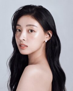 Actress Min Ha-ram HD Instagram Photos and Wallpapers June 2024