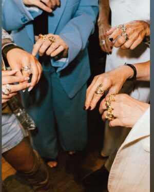Mina Tander Instagram - •
🌬 🔥 💧 🪨
Thank you @capuletjewelry @ninaheyd for having me at the launch of your collab ELEMENTS with @melissaflash As a die-hard jewellery lover this was pure heaven. Danke an all die tollen Frauen, die diesen Nachmittag so schön gemacht haben  @gittasaxx @enissa_amani @isabellaluna.official @sibel.brozat @hoardoftrends 

Suit & shoes @dorotheeschumacher 
Styling @ninajensenstyling 

@telegraphenamt.berlin 
@norarochlitzer