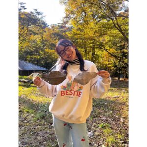 Minami Instagram - でっかい葉っぱー！！！！！

#福島県 #棚倉町 #山本不動尊 #山本不動尊キャンプ場 #まこみな #キャンプ