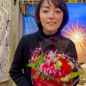 Minami Instagram - みなさん、ドラマ仮想儀礼、お楽しみいただけましたか？人それぞれ真理が違えど、その先に見えてくる秋瞑の真理をただひたすら追い求めていたような気がします。とても難しい役でしたが、やりがいのある役に出会えて感謝です✨このドラマに関わった皆さんほんとにお疲れ様でした❗️そして視聴者の皆さん、最後までご視聴いただき、本当にありがとうございました👏

#プレミアムドラマ
#仮想儀礼
#美波