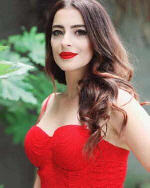 Mine Çayıroğlu Instagram - Günaydın ❣ #red