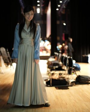 Minori Chihara Instagram - 涼宮ハルヒの弦奏 Revival

ジャケットと袴パンツのセットアップ。

作品とキャラクター、オーケストラのみなさまと調和する、とっても素敵な衣装を制作していただきました。

@stylist_fujimoto 藤本さん、ありがとうございました！

#涼宮ハルヒの憂鬱 #長門有希