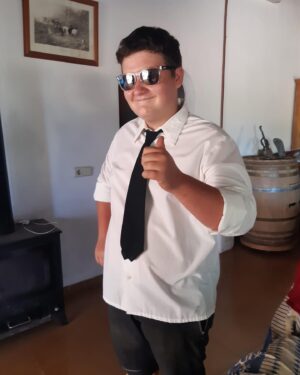 Miquel Montoro Instagram - Sigue la secuencia para ver la prueba de vestuario 👍🏼😎😎👍🏼👍🏼