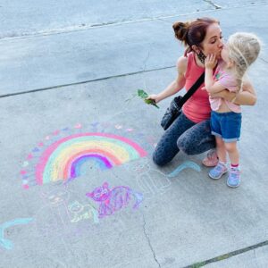 Miranda Frigon Instagram - Happy Earth Day! 🌎 ☀️ 🌈 🌱 My lil buddy and I are just decorating the earth and spreading some love in the neighborhood! There are so many ways we can take better care of our planet...I personally plan to take shorter showers, eat less meat, and continue recycling like a maniac. Please share below ways that you plan to change your habits to help the earth so we can all read the reminders!! 🤍🌱🙏🏼