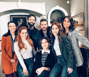 Miranda Frigon Instagram - Our 18th and newest #AuroraTeagarden movie-“Haunted By Murder” is about to air tonight! Sunday Feb 20th 9/8c on #HallmarkMoviesandMysteries with all of these beautiful/handsome people! Who’s watching?? 🔎 @candacecbure @therealmarilu @lexadoig @natashabure @peterbenson889 @miatshanks #niallmatter @ellieharvie @jimheadjr @realmartinwood @pieterstathis