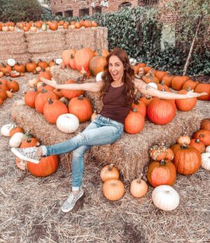 Miranda Frigon Instagram - Pumpkin Paaaaatchhh!!!! This is my fave time of year! 🎃🍁🍂
