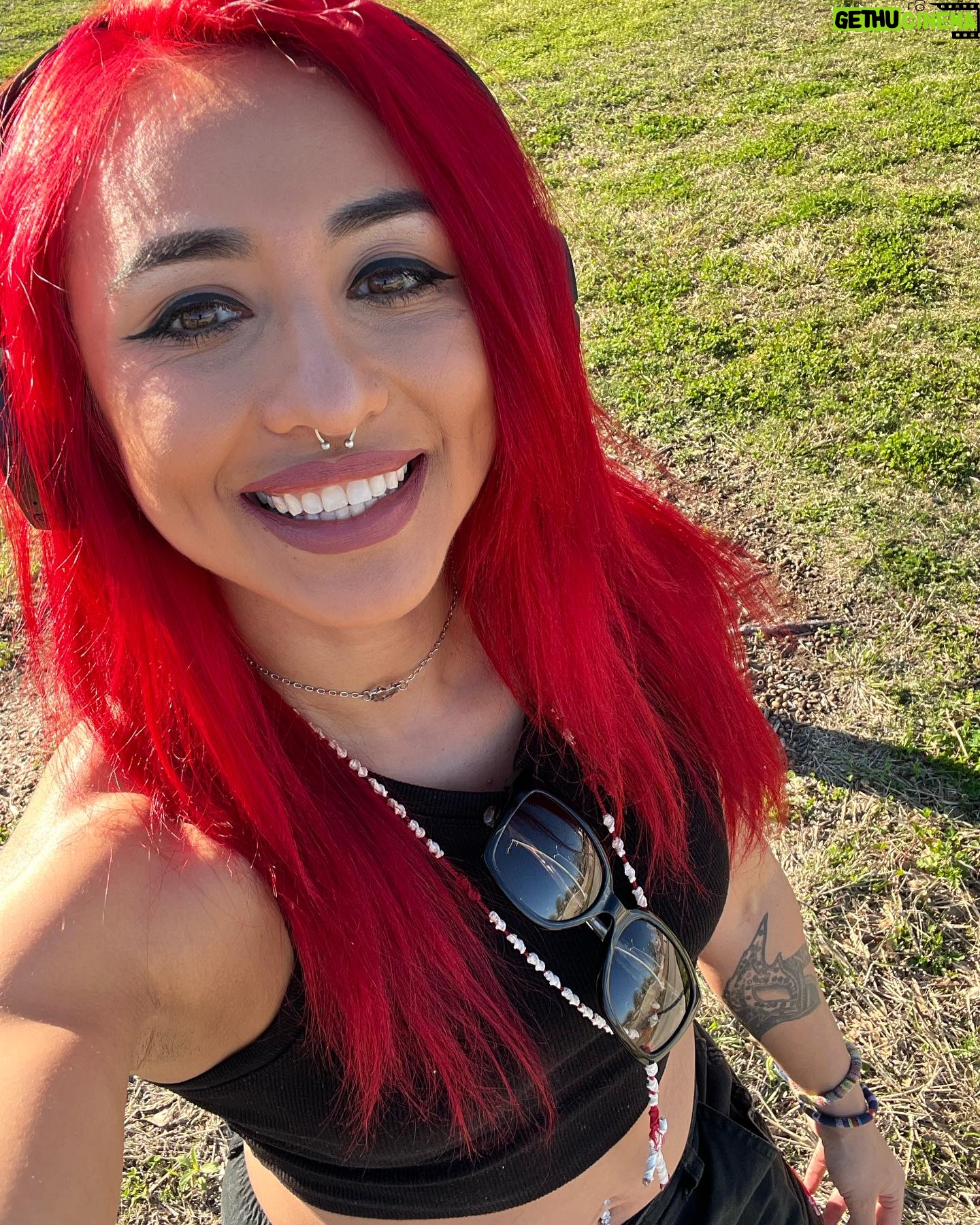 Miranda Ilissa - 551 Likes - 🌞 🥰🫥