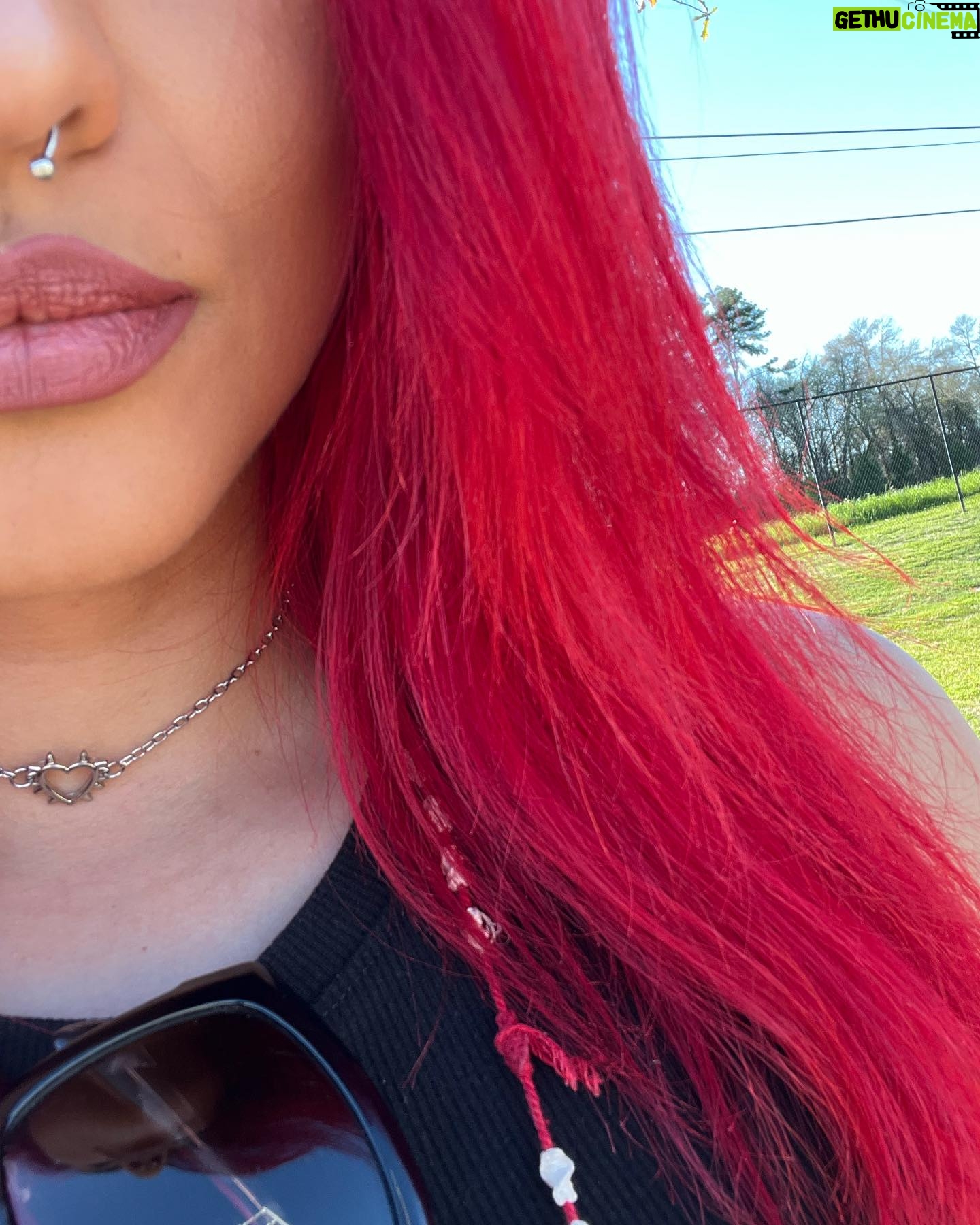 Miranda Ilissa - 551 Likes - 🌞 🥰🫥