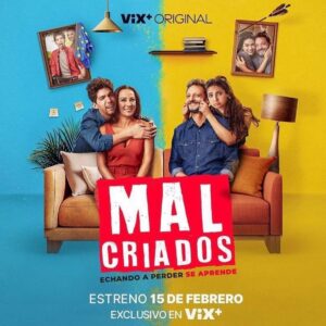 Mirella Granucci Instagram - #Malcriados ha sido la primera película que he escrito en mi vida, por eso es una película tan especial para mí. Con mi pasado de actriz, me dediqué a escribir todo lo que yo quisiera actuar - como mirar a la cámara y hablar con el espectador directamente. Además, me dejaron poner todos los efectos especiales que me fascinan - la escena se congela, pero el personaje sigue hablando. Mi familia y amigos (muy cercanos) también van a reconocer partes de mi historia personal. (Parece que el primer guion es también el más personal de todos). Agradezco demasiado a mi dupla @anibalherrerab que es un talentoso, dedicado y humilde guionista, que me enseñó todo lo que sé hasta ahora sobre guiones. Y espero que sigamos escribiendo todas las próximas. Agradezco a mi maravillosa directora @gabitasou que dirigió esta historia con amor y humor. Y a @asturianadefilms que al inicio de todo, me dijo “¿Qué te parece, Mirella, probar escribir un guion?” Y abrió una puerta que estuvo siempre cerca de mí, pero que nunca la había podido ver. Se estrena en @vixplus hoy. (Los actores ustedes ya conocen, porque son todos muy ¡famosísimos!) ♥️