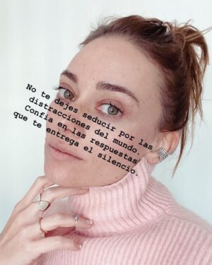 Mirella Granucci Instagram - ¿Que respuestas ya te entregó estar en silencio?