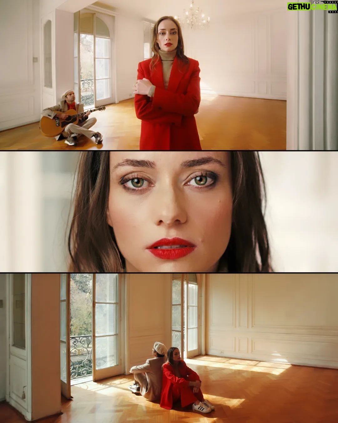 Mirella Granucci - 270 Likes - NUEVO VIDEO
ā”ļø youtube.com/pascalkrumm
Dirigido por @pascalkrumm
Protagonizado por @mirellagranucci y @frickyoficial
Director de fotografĆa y color @davidrebolledop
Diseño de producción @pascalkrumm
Asistente de producción @films_roman
Asistente de cƔmara @joaquinnlake
Gaffer @cristiansilva.cl
Estilismo @ximenawolf_makeupartist
Catering @picaflora.sabores
Montaje @pascalkrumm