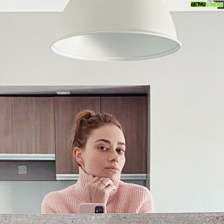 Mirella Granucci - 174 Likes - Cuando eres capaz de reconocer tu propia debilidad, mil guerreros se presentan para servirte.