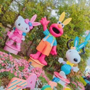 Misako Suzuki Instagram - ようようちゃん @yoyochanyoyo と先月USJで遊んだときの🐰♡反芻🐰♡