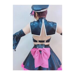 Misako Suzuki Instagram - ボディがら空き系のバンもん！新ライブ衣装🎀

M企画さんのお服が、以前から素敵だなあと思ってました。媚びとか大衆向けとは正反対にあるような、己の中の強過ぎる“かわいい”と“せくしー”を表すようなこだわりを感じていたからでした🎀

ものすごく親身にメンバーにもヒアリングしてもらいながら、めっちゃかわいいお衣装を作ってくださって本当に感謝…何よりM企画さんがチャレンジする気持ちも一緒に持ってくれているような気がしたのが、とても嬉しかったです🎀

私たちに関わってくれる人は、メンバーはもちろんチームの全ての方、スタッフさんやもんスター全員にとっても、“自分にとってのバンもん！”であれたら嬉しいなと思ってます🎀

前回に引き続き文が長い🎀