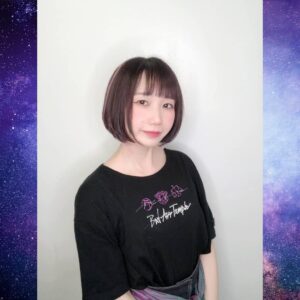 Misako Suzuki Instagram - お髪について書いたぬ💇🏻‍♀️💞 渋谷 #beeehairsalon さん、安全のために制限付きで営業再開されたのだけれど、今は美容師さんのSNSのDMなどからのみ、予約がとれるみたいー！

一枚目の画像にいつも私がお願いしてるまさみさんのインスタのタグ付いてるので、気になった方はぜひにぜひに💇🏻‍♀️💞