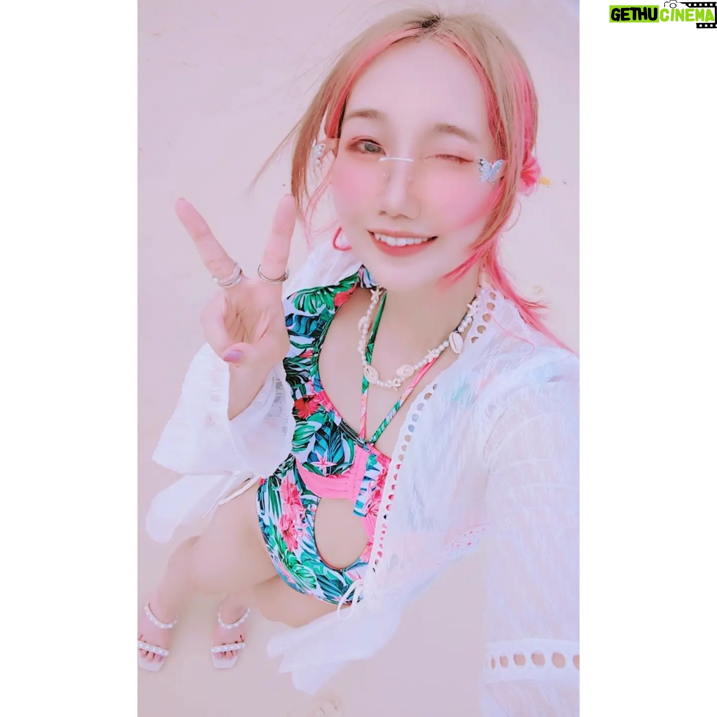 Misako Suzuki - 1.3K Likes - å®®å¤å³¶ę
č”ć»1ę„ē®ååš
ć¾ććÆäøé£č¦åęµćøē“č”ļ¼
ćØć«ćććć”ććć”ćć«ęćć¦ćććććć”ćććØåęµćć¦ććććØććććęµ·č”ćććØå®å
ØćŖćęč¦ć®äøč“ć
ććć¦ćć®ćØć”ć©ć«ććć«ć¼ć®ęµ·ć ććććć©ćć«ććŖććęćć®ęµ®ććåććčå
č²ć®ć¹ć¤ć ć¦ć§ć¢ćć愽ćććŖę
ć®å§ć¾ććåćć¦ććęććććš
ćć®ę„ćÆćć®å¾ć§ć¾ćēęæćć¦ćå„ć®ę°“ēćēć¦ćććć¾ćć(ꬔć®ę稿ć«č¼ććļ¼)
ć”ćŖćæć«ćē§ćÆ3ēćććććć”ćććÆ7ēćę°“ēęć£ć¦ę„ć¦ć¾ććā¦4ę„éć®ę
ćŖć®ć«ā¦ćęåććć»ć¼ę°“ēäøć«ēć¦éććć ćććØćä½ć話åććć¦ćŖćć£ćć®ć«ćµćććØćę®éć®ć¤ć³ćć¼ćć»ćØćć©ęć£ć¦ćć¦ćŖćć£ćš
ę°ęć”ćć風ćØéćéć£ćę³¢ć«č§¦ććŖćććå®®å¤å³¶ćę触ćØé¦ćć§ęććę„äøć§ććšāØ
#ćććæć #å®®å¤å³¶ #儳åę
#swimwear