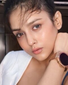 Actress Mishti HD Photos and Wallpapers September 2025