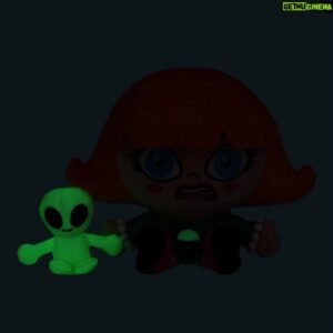 Miss Coco Peru Instagram - You've been asking for her and she's finally returning to Planet Earth, but this time with her friend, Little Miss Alien (she glows in the dark, the showoff!)
Beginning at midnight the 23rd, you can order her from @makeship.
The Coco Peru UFO Hunter Plushie will be on sale for only three weeks and delivered in March!