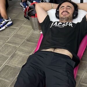 Míster Jägger Instagram - Vaya noche, vaya experiencia intensa.
Estas veladas se van a quedar para siempre en el corazón ahí obstruyendo el paso de la sangre