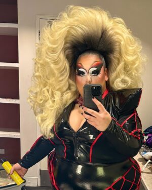 Mistress Isabelle Brooks Instagram - EUROPE WHATS THE TEA? 👹

Come see me harass your favorite @rupaulsdragrace queens on @werqtheworld 😋😍 #dragrace #rpdr