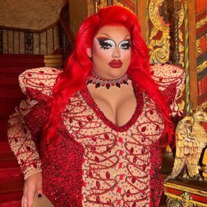 Mistress Isabelle Brooks Instagram - My 😻 is on FIRE 🔥 
.
.

#drag #dragrace #rpdr
