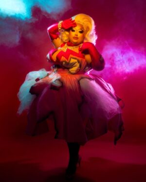 Mistress Isabelle Brooks Instagram - RIP HER TO SHREDS! 😱 💔

👗: @rubenisazadesigner (Inspired by @moschino ) 
📸 : @closeyoureyesphoto 

#Dragrace #RPDR #Rupaulsdragrace