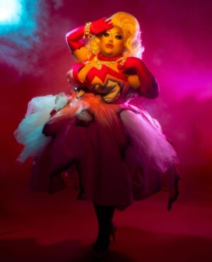 Mistress Isabelle Brooks Instagram - RIP HER TO SHREDS! 😱 💔

👗: @rubenisazadesigner (Inspired by @moschino ) 
📸 : @closeyoureyesphoto 

#Dragrace #RPDR #Rupaulsdragrace