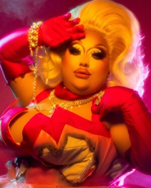 Mistress Isabelle Brooks Instagram - RIP HER TO SHREDS! 😱 💔

👗: @rubenisazadesigner (Inspired by @moschino ) 
📸 : @closeyoureyesphoto 

#Dragrace #RPDR #Rupaulsdragrace
