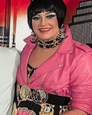 Mistress Isabelle Brooks Instagram - That’s a wrap on Werq The World 2023! 

I have been on tour for 5 months! I think I am the only girl who has ever done the entirety of Werq The World! I’ll try to keep this short and sweet.. 

I want to say thank you to each and every one of you who came out to see the show; the love and excitement in the room every night is an indescribable feeling that I am honored to have shared with you all. Meeting lovers of drag from every part of the world and getting to showcase my art and entertain you all made this entire thing worth it.

It also has to be said… One of my favorite parts of being on tour was the shenanigans that happened backstage night after night. We cut up SO fiercely. Getting to share this moment in time with the girls truly made this experience unforgettable and I am happy to say that the sisterhood is alive and well. 🥹🫶🏻 

#drag #dragrace #rupaulsdragrace #rpdr #werqtheworld @werqtheworld @worldofwonder @rupaulsdragrace
