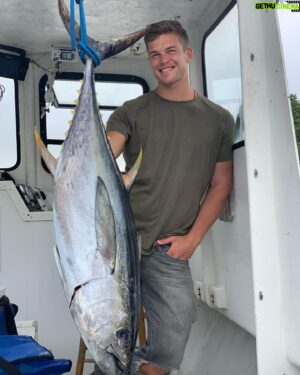 Mitchell Slaggert Instagram - Making sushi, come over #yellowfin