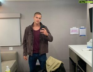 Mitchell Slaggert Instagram - Season two is out‼️ @thesexlivesofcollegegirls 

A truly epic time filming this show! Cast and crew were all phenomenal humans who were all hilariously talented in their own way. So many  great memories and new friends! 

Be sure to give it a watch! New episodes every Thursday @hbomax