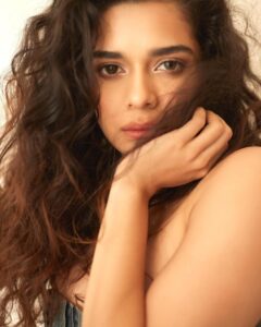 Actress Mithila Palkar HD Instagram Photos and Wallpapers August 2024
