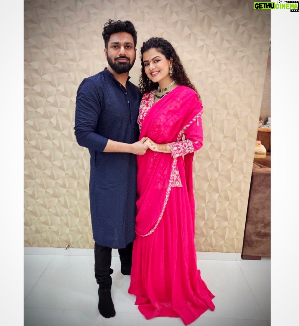 Mithoon Sharma - 44.6K Likes - प्रेम मार्ग सबसे श्रेष्ठ ! @palakmuchhal3