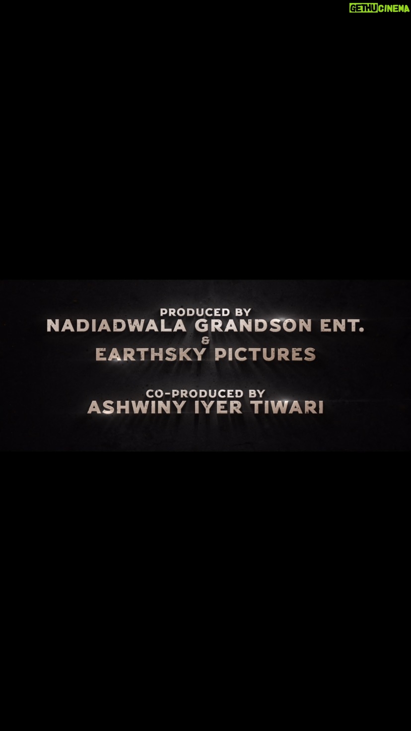 Mithoon Sharma - 6.1K Likes - Stealing hearts across the globe! @varundvn and @janhvikapoor are all set for a day and date world premiere of @niteshtiwari22 and #SajidNadiadwala’s Bawaal on July 21 exclusively on @primevideoin
The teaser looks exquisite, with @Mithoon11 @arijitsingh and @manojmuntashir’s beautiful track #TumheKitnaPyaarKarte.
#BawaalOnPrime @nadiadwalagrandson @earthskynotes @ashwinyiyertiwari @wardakhannadiadwala