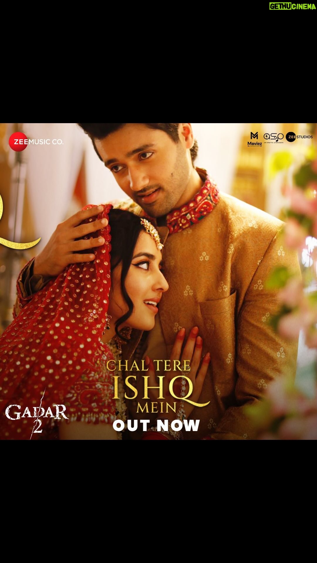 Mithoon Sharma - 112.5K Likes - #ChalTereIshqMein kho jaayein! 🎶💕
Song is out, tune in now.
Gadar2 in cinemas now. 🎞️ @zeestudiosofficial @gadarmovie_official @iamsunnydeol @ameeshapatel9 @iutkarsharma @anilsharma_dir @anilsharmaprod @shaktimaan6963 @neetimohan18 @vishalmishraofficial @quadri.sayeed @shehnazakhtarofficial @officialsahilakhtar @shabinakhanofficial @simratkaur_16 @manishwadhwa.in @hellomontysharma @mrgravitas @zeemusiccompany @zee5 @zeecinema @zee5global