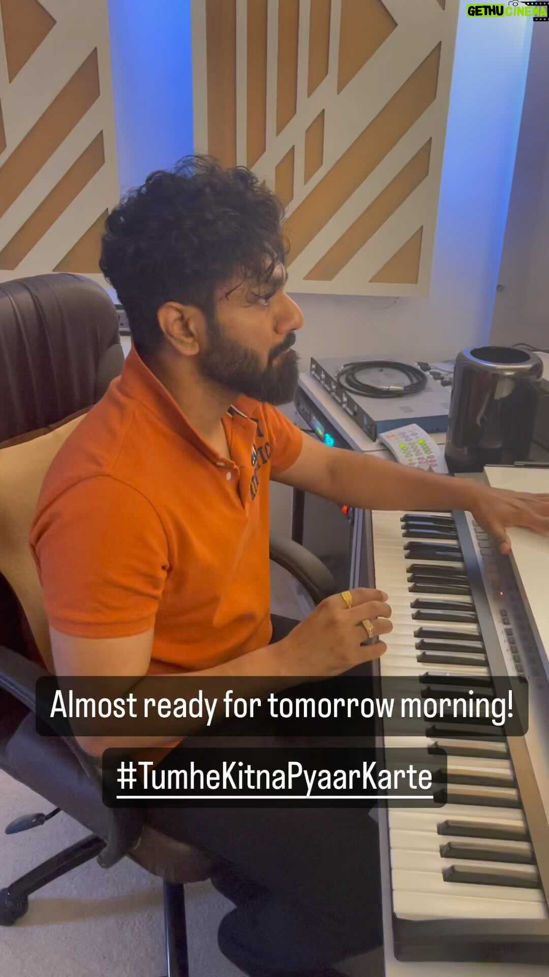 Mithoon Sharma - 68.8K Likes - Almost ready to deliver #tumhekitnapyaarkarte Streaming tomorrow morning 10am! @arijitsingh @manojmuntashir @niteshtiwari22 @tseriesfilms @vivinsachdeva @nadiadwalagrandson @varundvn @janhvikapoor @ericpillai