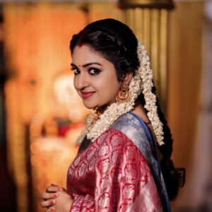 Mithra Kurian Instagram - ALL WE HAVE IS NOW... ENJOY💃