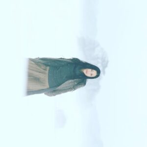 Mitsu Dan Instagram - 幻想的な冬景色と。
#モナリザ
#壇蜜
#裏磐梯