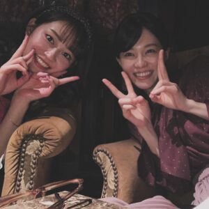 Miyu Yoshimoto Instagram - 💄

もうすでに懐かしい？笑

まだ硝子だと気づいてない時の藍里さん。
本当の友達が出来たと喜んでたのが
懐かしいなぁ。

今夜24:30〜第10話放送です✨
復讐を終えた硝子に新たな事実が。。
そして、藍里も復活、、？😱

ぜひご覧ください！