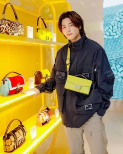 Actor Mizuki Itagaki HD Instagram Photos and Wallpapers October 2023