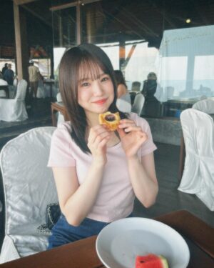 Mizuta Shiori Instagram - ☺️☀️