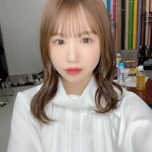 Mizuta Shiori Instagram - ⠀⠀
⠀
最近更新された壁写の撮影の時📸

やっと載せれた笑！
髪明るい👩

去年の12月中旬だった気する⛄️❄️
⠀
⠀

#NMB48#アイドル#idol