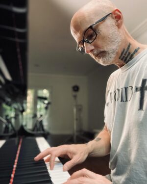 Moby Instagram - One part of getting ready to tour is remembering how to play my songs...here’s me playing Why Does My Heart Feel So Bad...ps I love my job.