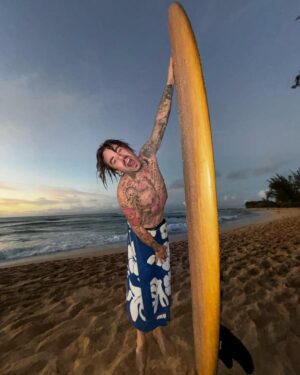 Mod Sun Instagram - People keep asking what I’ve been up to lately   I just say learning.